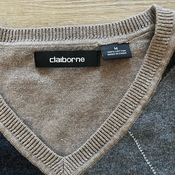 Claiborne Men's V-Neck Argyle Sweater - Brown, Green, and Black - Picture 5 of 7